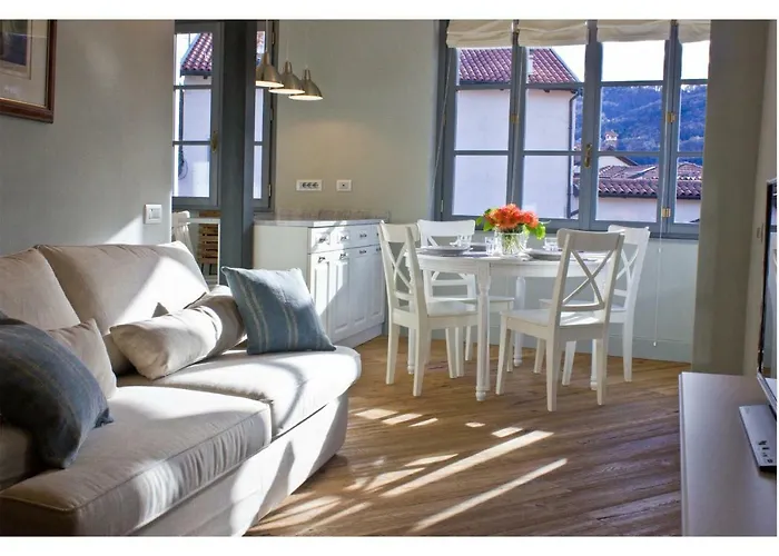 アパート Isola Bella - Via Della Posta ストレーザ