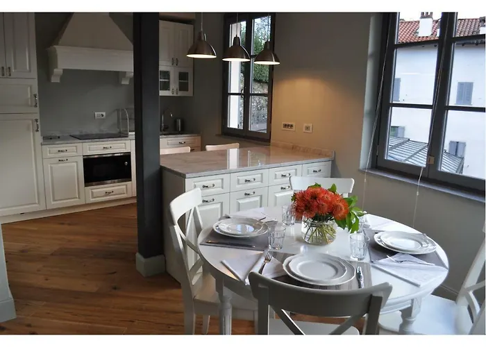 Isola Bella - Via Della Posta 스트레사