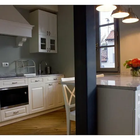 Isola Bella - Via Della Posta Stresa